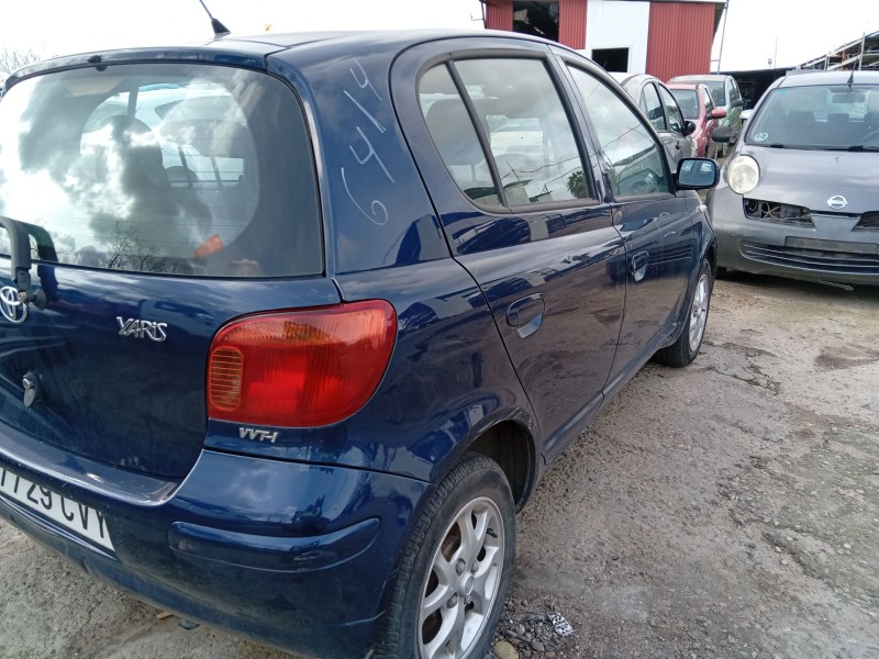 toyota yaris (_p1_) del año 2004