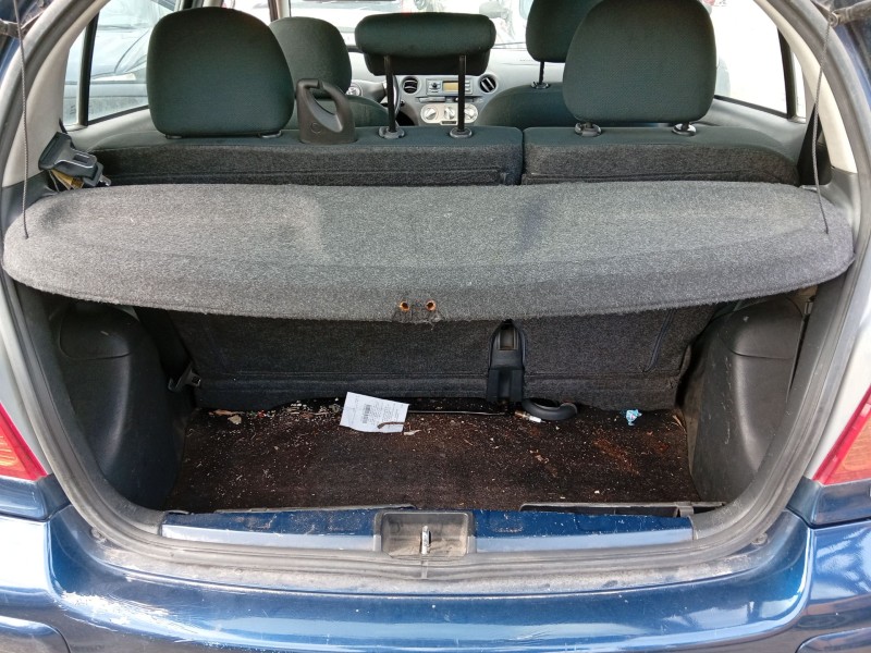 toyota yaris (_p1_) del año 2004