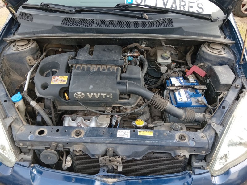 toyota yaris (_p1_) del año 2004