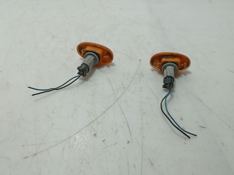 Recambio de piloto lateral izquierdo para daewoo matiz (m100, m150) 0.8 referencia OEM IAM   