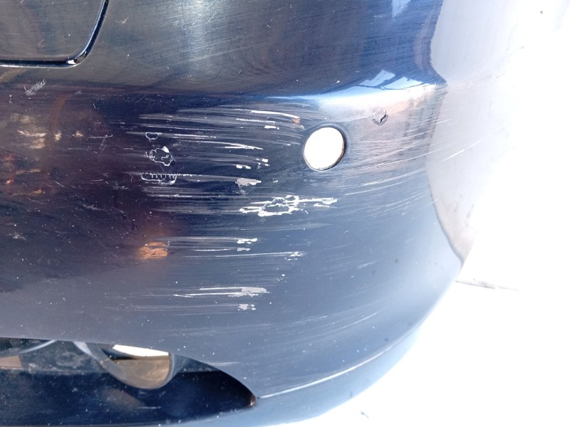 Recambio de paragolpes delantero para bmw 5 (e60) 525 d referencia OEM IAM 51117111740  