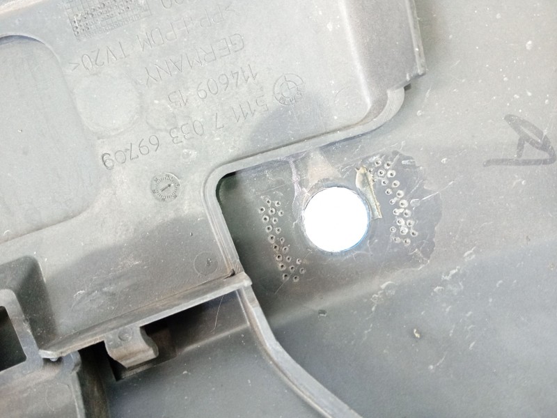 Recambio de paragolpes delantero para bmw 5 (e60) 525 d referencia OEM IAM 51117111740  