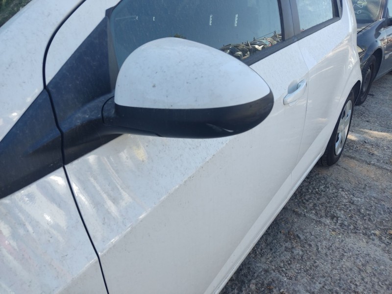 chevrolet aveo hatchback (t300) del año 2012