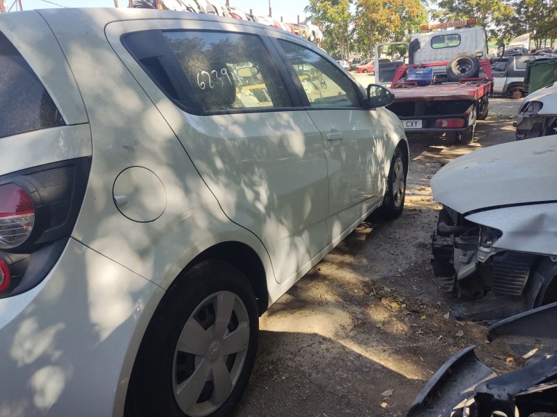 chevrolet aveo hatchback (t300) del año 2012