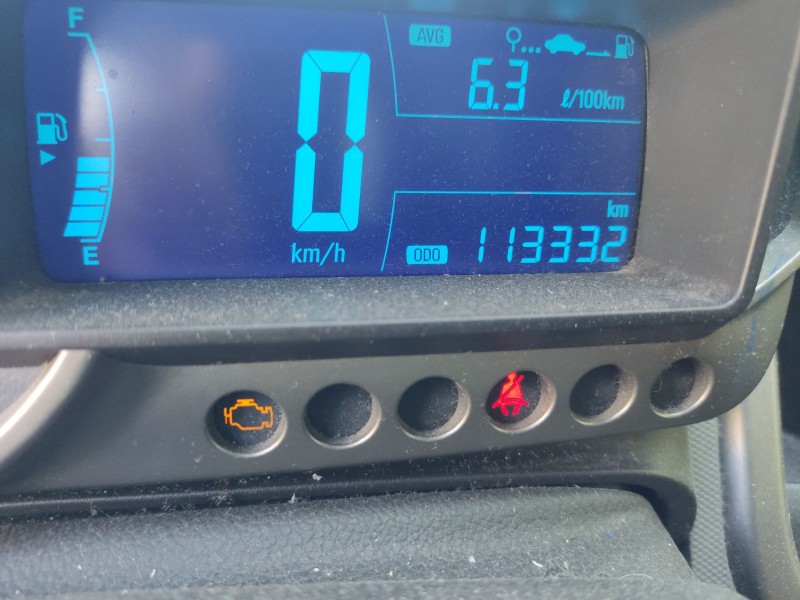 chevrolet aveo hatchback (t300) del año 2012