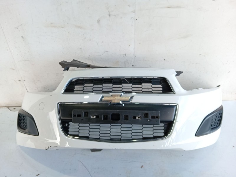 Recambio de paragolpes delantero para chevrolet aveo hatchback (t300) 1.3 d referencia OEM IAM 42341511  