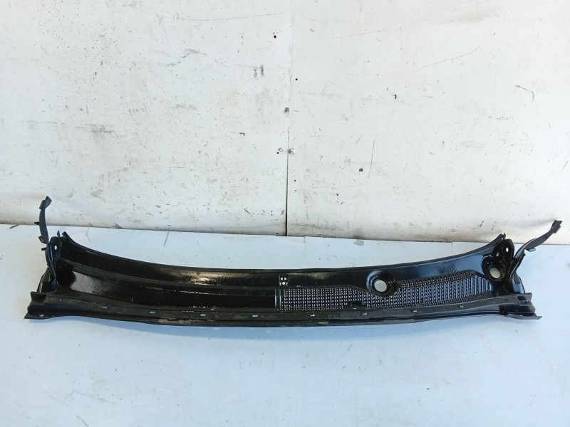 Recambio de moldura para chevrolet aveo hatchback (t300) 1.3 d referencia OEM IAM   