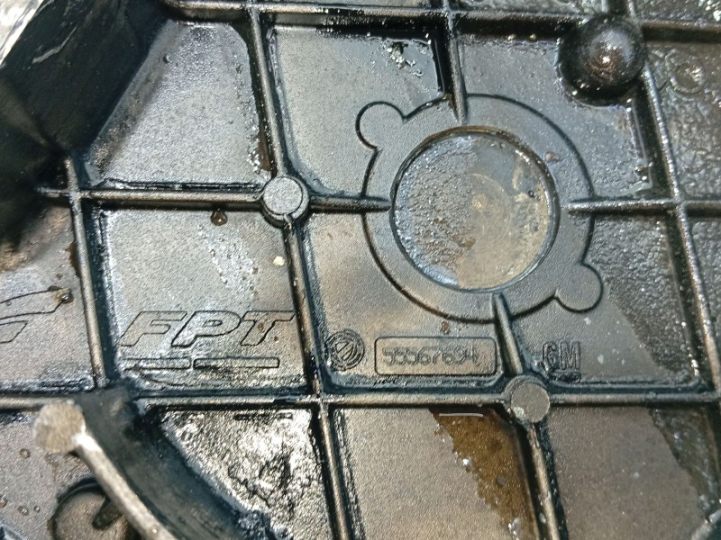 Recambio de tapa distribucion para chevrolet aveo hatchback (t300) 1.3 d referencia OEM IAM   