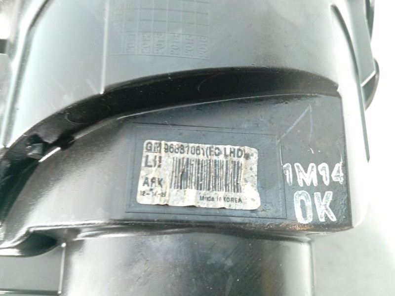 Recambio de faro izquierdo para chevrolet aveo hatchback (t300) 1.3 d referencia OEM IAM 96831091 / 96831061  