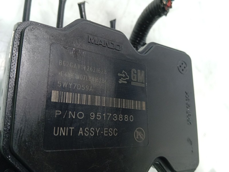 Recambio de abs para chevrolet aveo hatchback (t300) 1.3 d referencia OEM IAM 94552161  