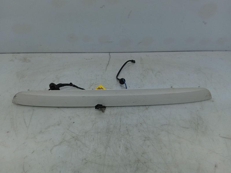 Recambio de moldura para chevrolet aveo hatchback (t300) 1.3 d referencia OEM IAM   