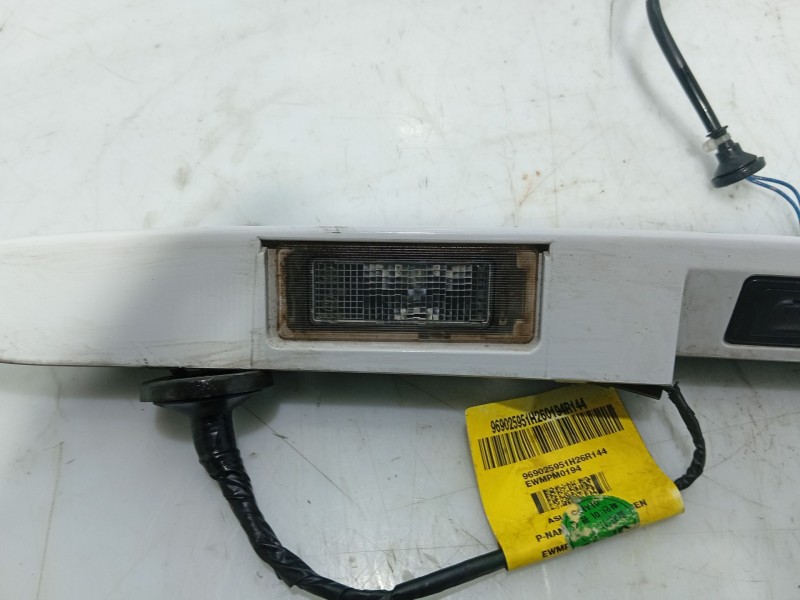 Recambio de moldura para chevrolet aveo hatchback (t300) 1.3 d referencia OEM IAM   