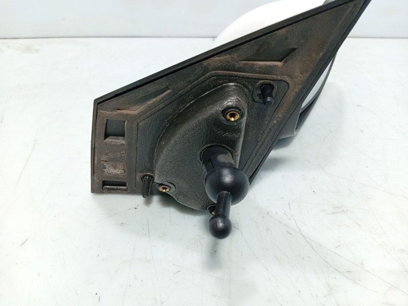 Recambio de retrovisor derecho para chevrolet aveo hatchback (t300) 1.3 d referencia OEM IAM   