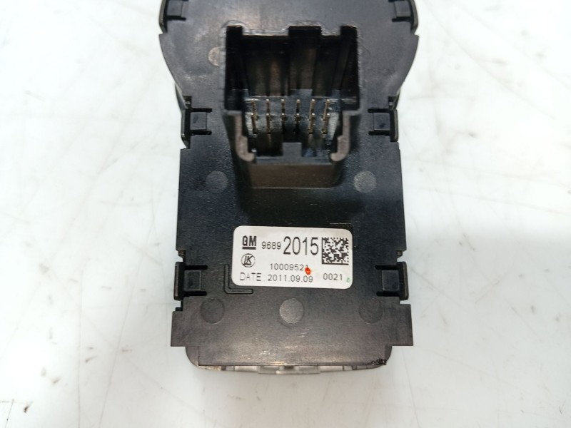 Recambio de mando luces para chevrolet aveo hatchback (t300) 1.3 d referencia OEM IAM   