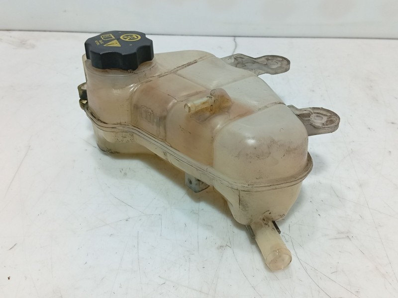 Recambio de deposito expansion para chevrolet aveo hatchback (t300) 1.3 d referencia OEM IAM 42609220  