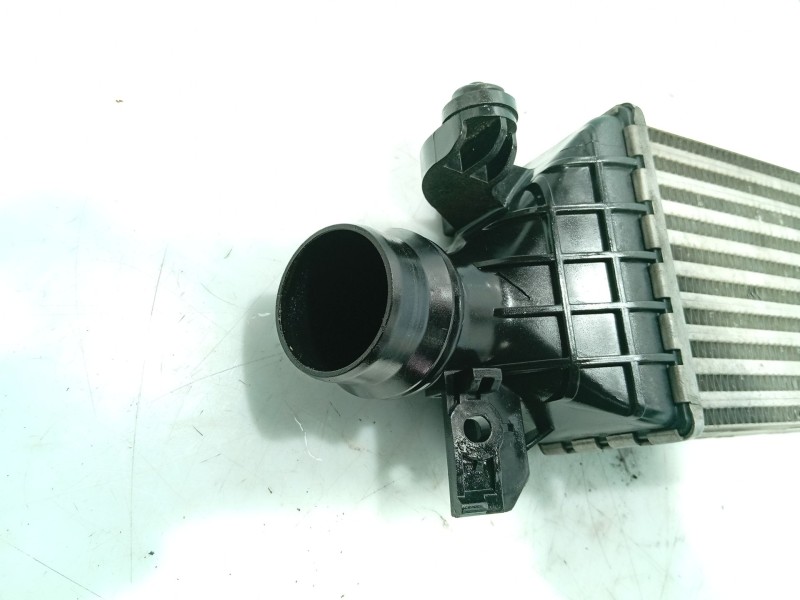Recambio de intercooler para chevrolet aveo hatchback (t300) 1.3 d referencia OEM IAM 96943741  