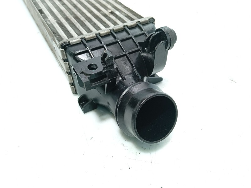 Recambio de intercooler para chevrolet aveo hatchback (t300) 1.3 d referencia OEM IAM 96943741  
