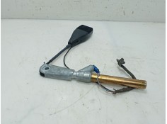 Recambio de anclaje cinturon delantero izquierdo para renault megane ii sedán (lm0/1_) 1.5 dci (lm02, lm13, lm2a) referencia OEM