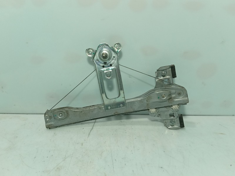 Recambio de elevalunas trasero derecho para chevrolet aveo hatchback (t300) 1.3 d referencia OEM IAM 95391126  