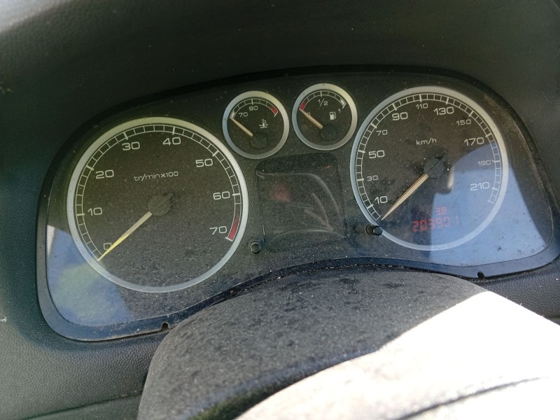 peugeot 307 (3a/c) del año 2001