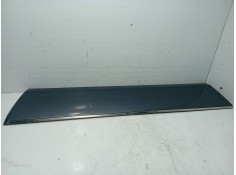 Recambio de moldura para mercedes-benz clase e (w124) e 300 d (124.131) referencia OEM IAM   