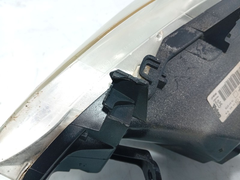 Recambio de faro derecho para peugeot 307 (3a/c) 1.4 16v referencia OEM IAM 6205Z2  