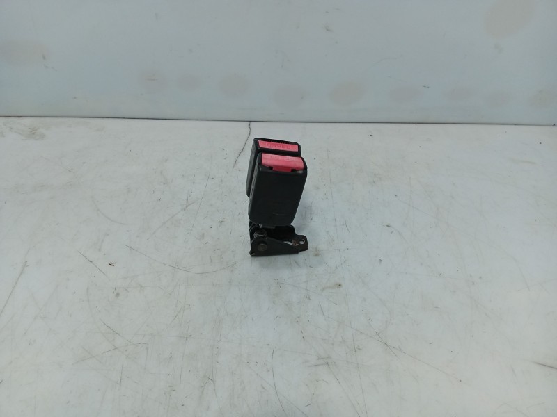 Recambio de anclaje cinturon trasero central para peugeot 307 (3a/c) 1.4 16v referencia OEM IAM   