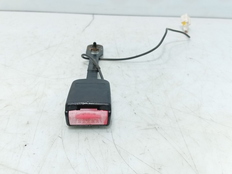 Recambio de anclaje cinturon delantero izquierdo para peugeot 307 (3a/c) 1.4 16v referencia OEM IAM   
