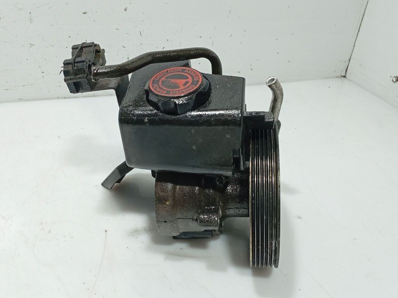 Recambio de bomba direccion para peugeot 206 hatchback (2a/c) 1.4 i referencia OEM IAM   