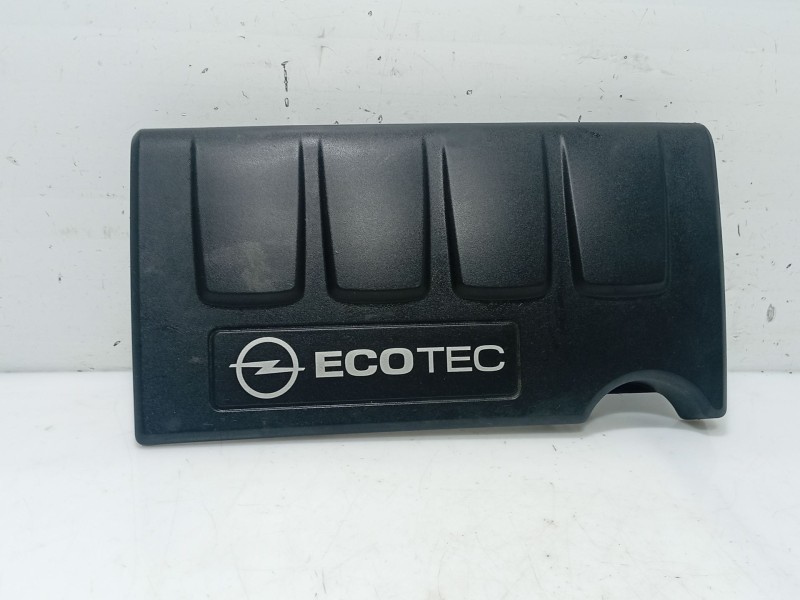 Recambio de tapa motor para opel corsa d (s07) 1.2 (l08, l68) referencia OEM IAM   