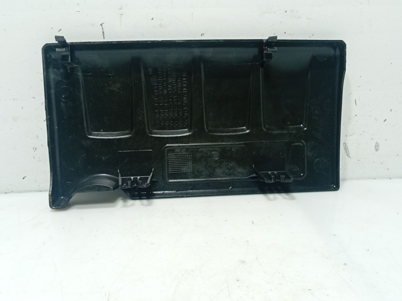 Recambio de tapa motor para opel corsa d (s07) 1.2 (l08, l68) referencia OEM IAM   