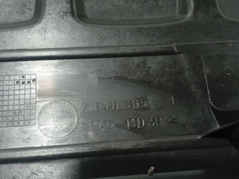 Recambio de tapa motor para opel corsa d (s07) 1.2 (l08, l68) referencia OEM IAM   