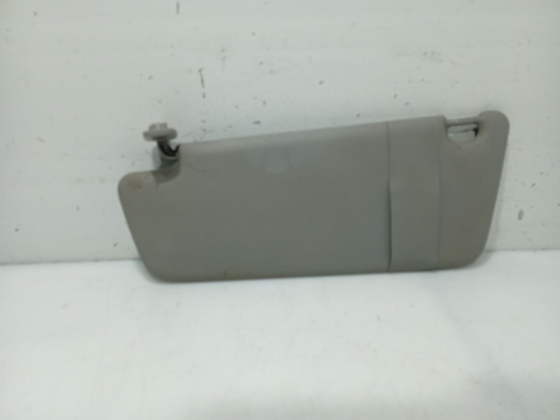 Recambio de parasol izquierdo para opel corsa d (s07) 1.2 (l08, l68) referencia OEM IAM 13163839  