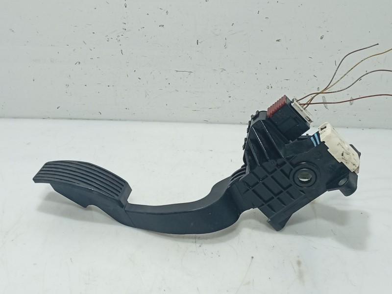 Recambio de potenciometro pedal para opel corsa d (s07) 1.2 (l08, l68) referencia OEM IAM   