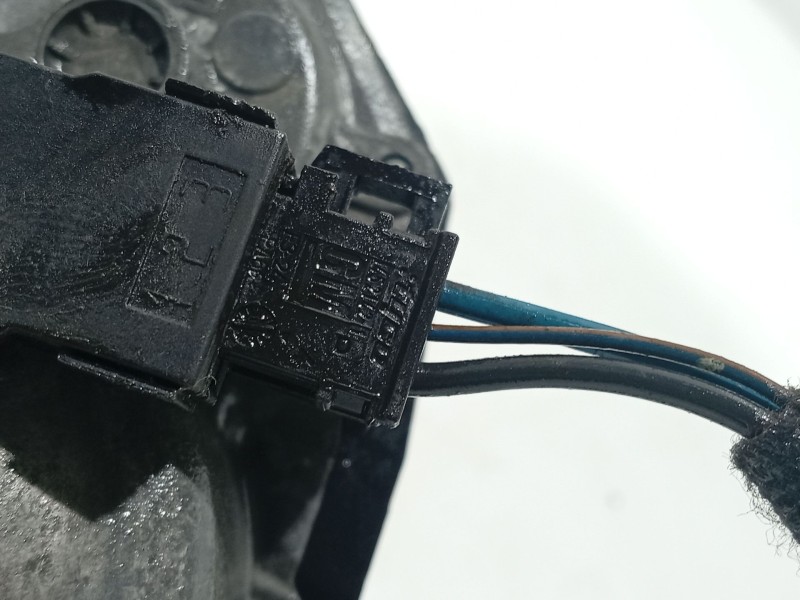 Recambio de motor limpia trasero para opel corsa d (s07) 1.2 (l08, l68) referencia OEM IAM 13163029  