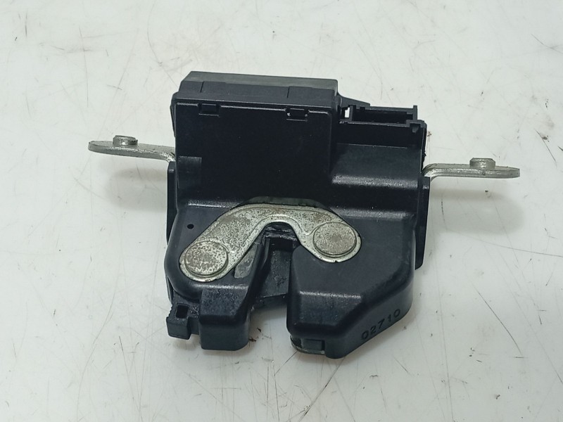 Recambio de cerradura maletero / porton para opel corsa d (s07) 1.2 (l08, l68) referencia OEM IAM 39021416  