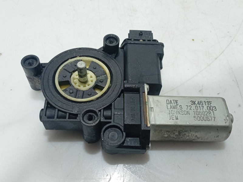 Recambio de motor elevalunas delantero izquierdo para opel corsa d (s07) 1.2 (l08, l68) referencia OEM IAM   