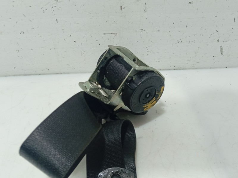 Recambio de cinturon seguridad trasero izquierdo para opel corsa d (s07) 1.2 (l08, l68) referencia OEM IAM 13251319  