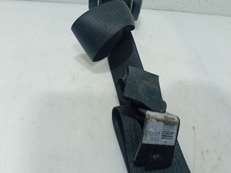 Recambio de cinturon seguridad trasero central para opel corsa d (s07) 1.2 (l08, l68) referencia OEM IAM 13276905  
