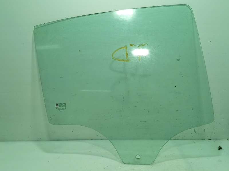 Recambio de luna trasera derecha para opel corsa d (s07) 1.2 (l08, l68) referencia OEM IAM 13188527  