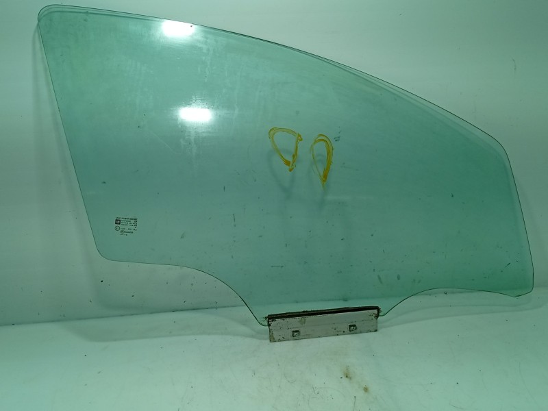 Recambio de luna delantera derecha para opel corsa d (s07) 1.2 (l08, l68) referencia OEM IAM 13188460  