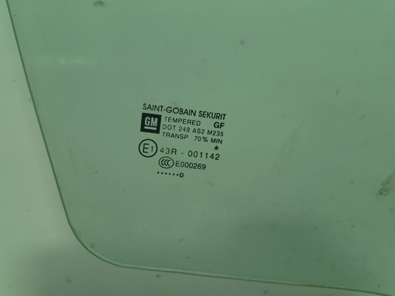 Recambio de luna delantera derecha para opel corsa d (s07) 1.2 (l08, l68) referencia OEM IAM 13188460  