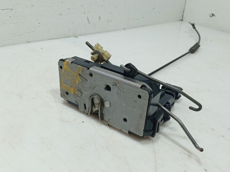 Recambio de cerradura puerta delantera izquierda para opel corsa d (s07) 1.2 (l08, l68) referencia OEM IAM 13258270  