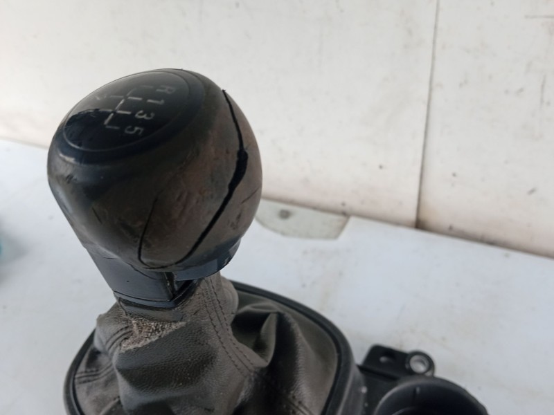 Recambio de palanca cambio para opel corsa d (s07) 1.2 (l08, l68) referencia OEM IAM 55493548  