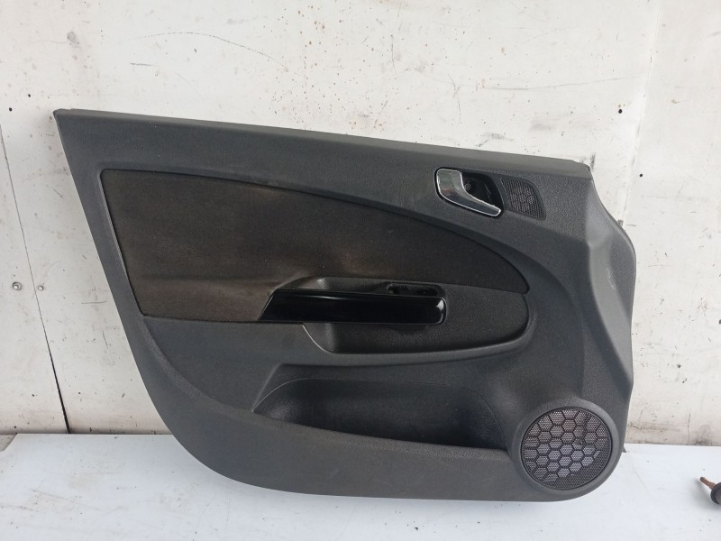 Recambio de guarnecido puerta delantera izquierda para opel corsa d (s07) 1.2 (l08, l68) referencia OEM IAM   