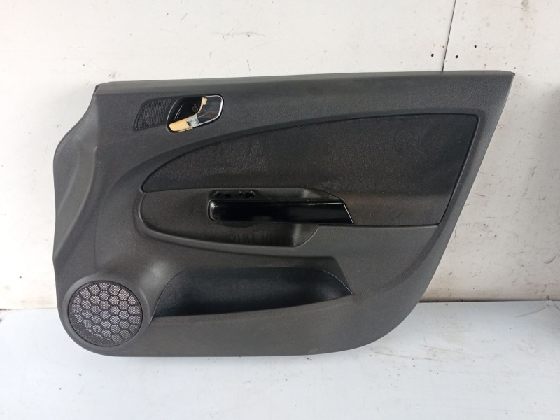 Recambio de guarnecido puerta delantera derecha para opel corsa d (s07) 1.2 (l08, l68) referencia OEM IAM   