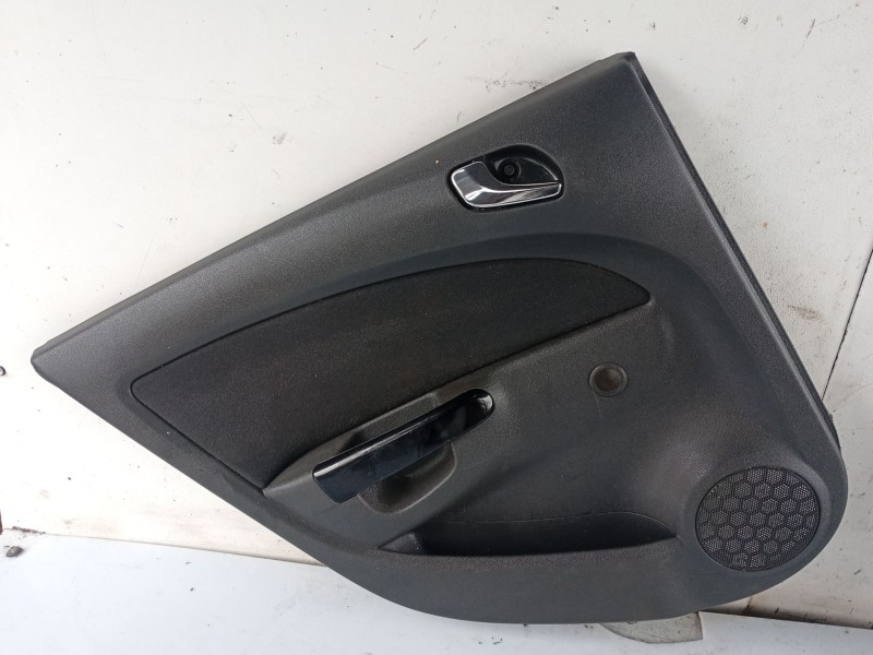 Recambio de guarnecido puerta trasera izquierda para opel corsa d (s07) 1.2 (l08, l68) referencia OEM IAM   