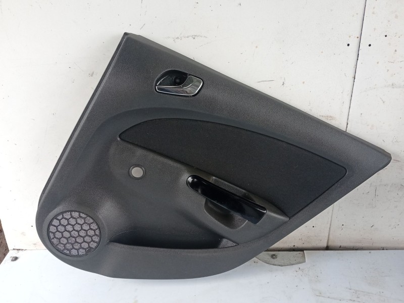 Recambio de guarnecido puerta trasera derecha para opel corsa d (s07) 1.2 (l08, l68) referencia OEM IAM   