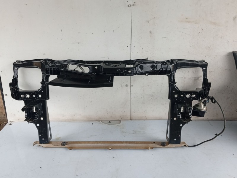 Recambio de panel frontal para opel corsa d (s07) 1.2 (l08, l68) referencia OEM IAM 13191106  