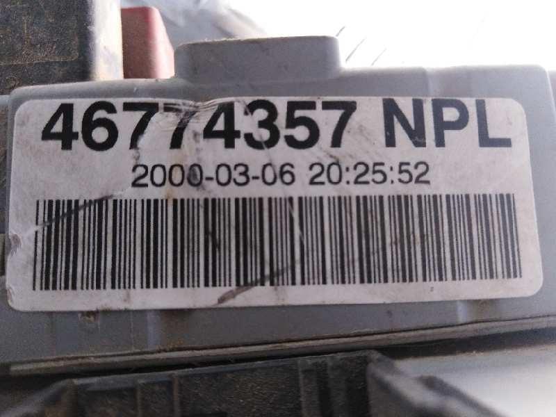 Recambio de caja reles / fusibles para  referencia OEM IAM 46774357NPL 20000306 